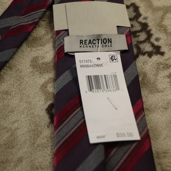 Narrow 3" Kenneth Cole Neck Tie - Picture 8 of 8